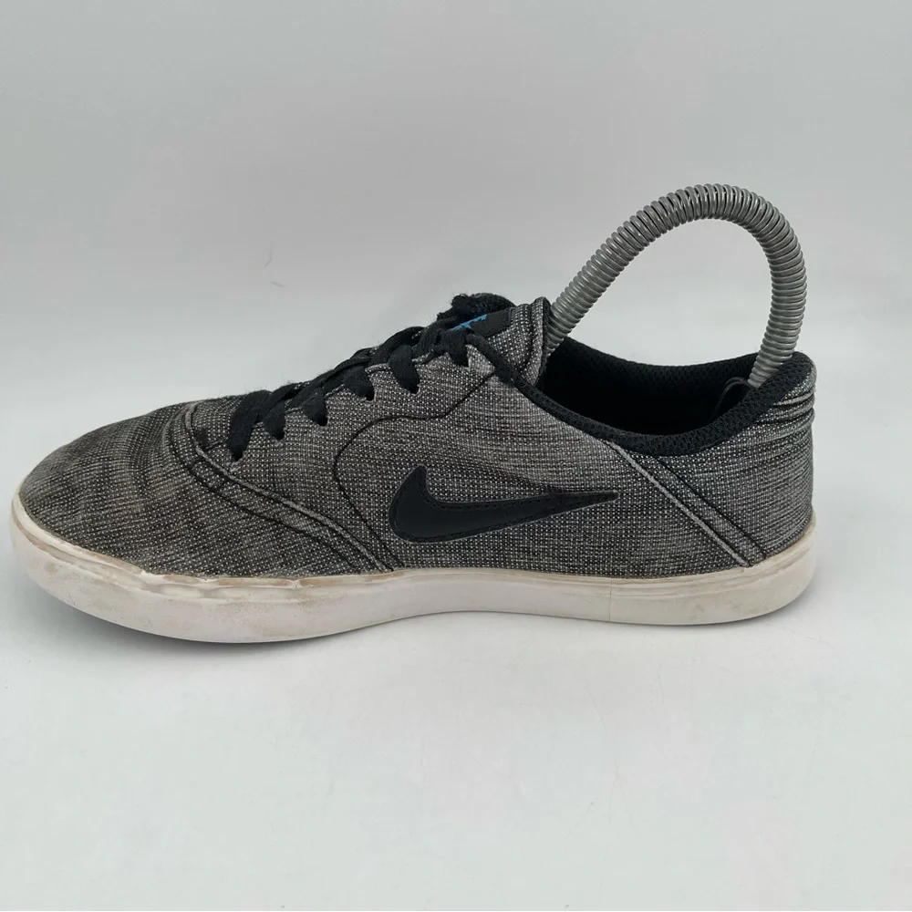 Nike Unisex Kids SB Black White Check Canvas Shoe Lace Up Sneaker - Size 5.5 Y